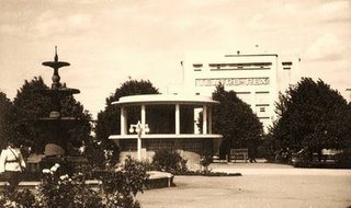 Plaza-de-armas-entre-los-anos-1943
